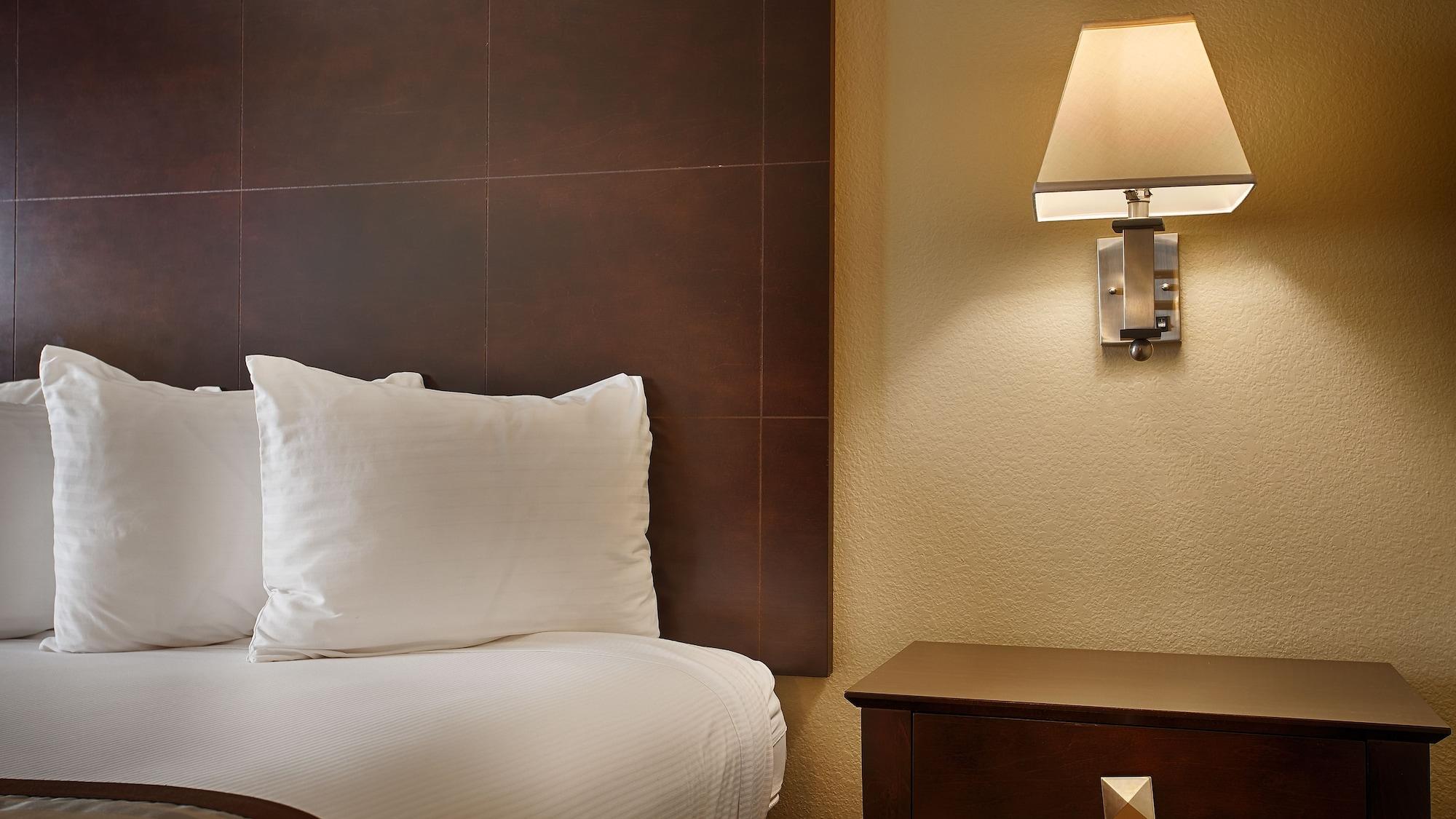 Best Western Brentwood Inn Екстер'єр фото