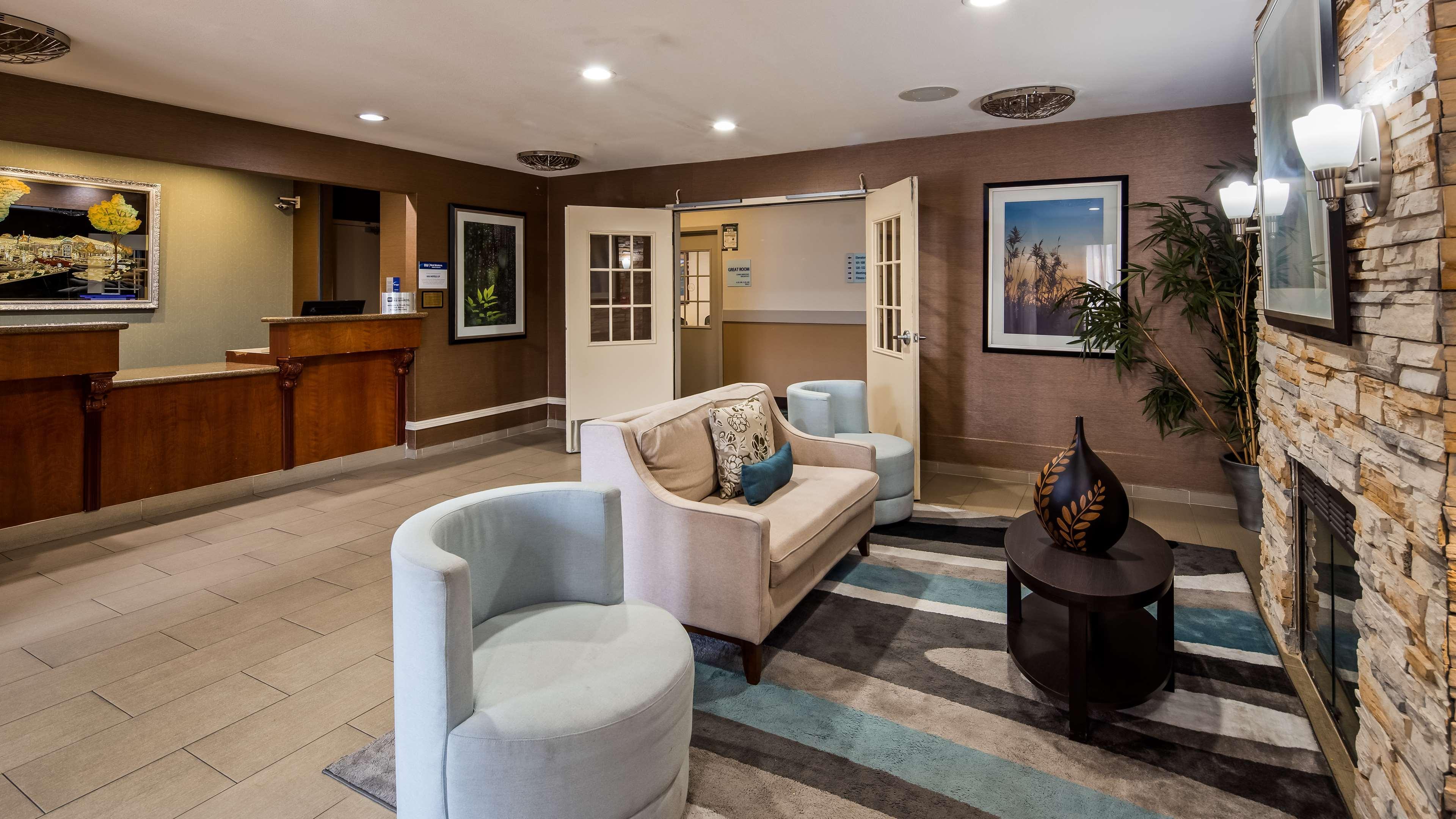 Best Western Brentwood Inn Екстер'єр фото