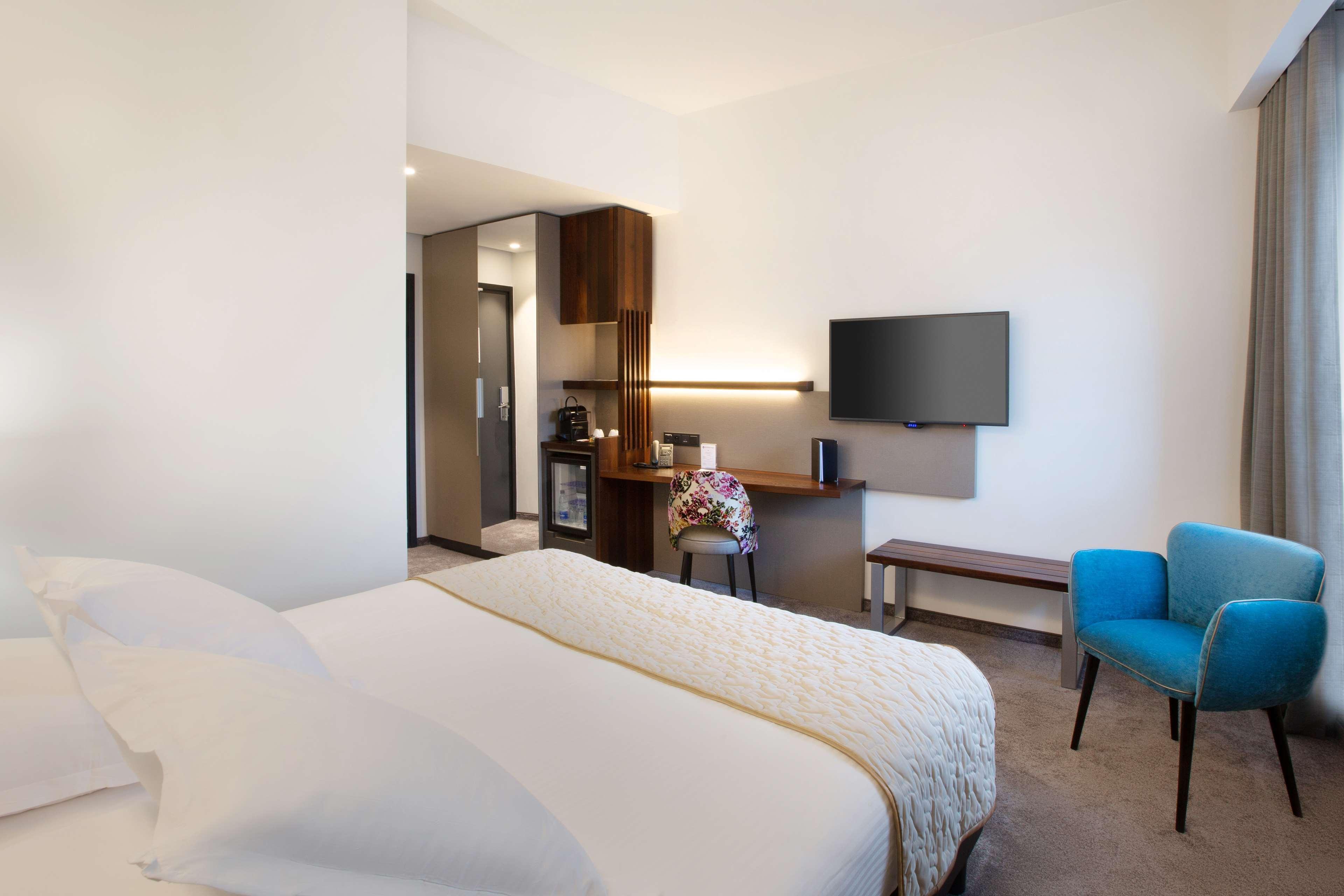 Best Western Brentwood Inn Екстер'єр фото
